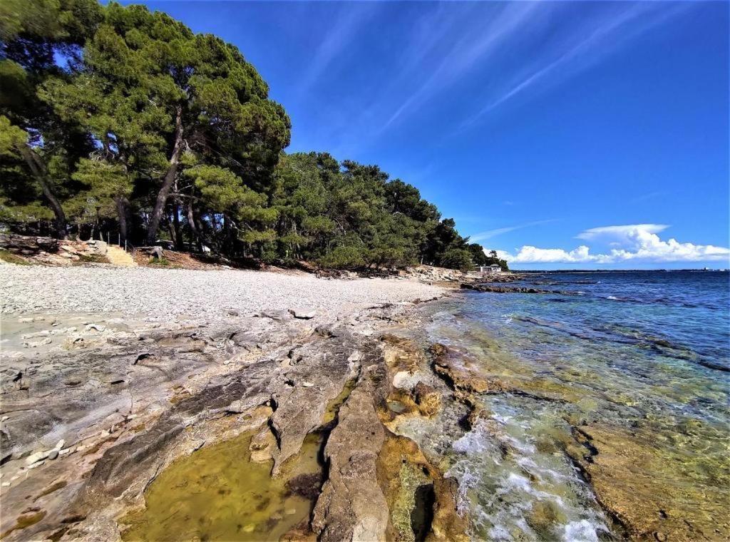 San Valentino Hotel Bašanija Kültér fotó